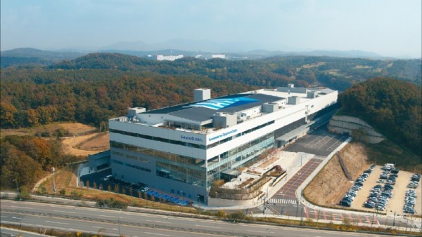 1-1. 통삼일반산단에 입주한 서플러스글로벌 전경.jpg