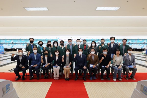 22.09.26.제6회 안양시의회 의장기 클럽대항볼링대회 성황리에 개최.jpg