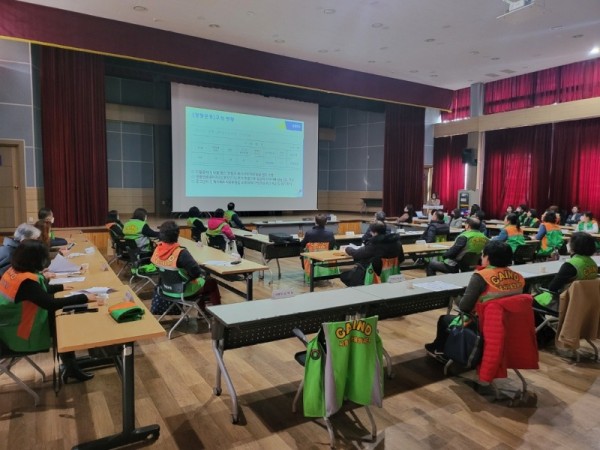 보도자료8+정왕본동+명예사회복지공무원+교육실시.JPG