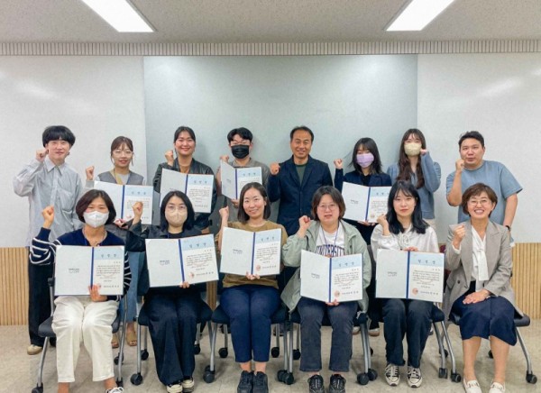 보도자료6+사람도서관+서포터즈+1기.jpg
