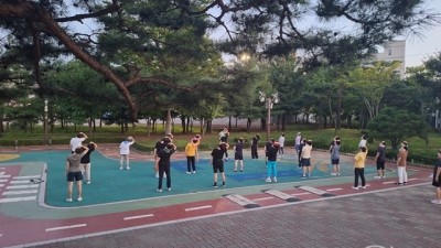 부천시, ‘100세 야간 건강체조’ 호응 속 마무리