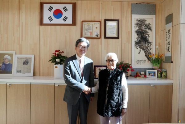 (광명1-3)정순욱 광명부시장은 8일 관내 주요 유관기관을 방문해 기관 현안사항을 청취하고, 협력 방안을 논의했다(대한노인회광명시지회).JPG