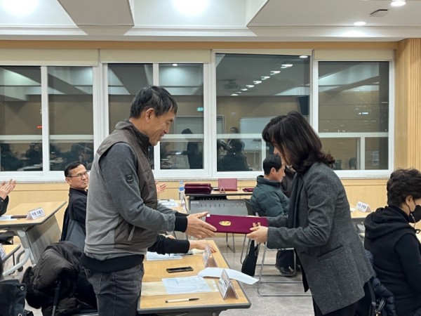2.(사진)오전동 주민자치위원회 위촉(2).JPG