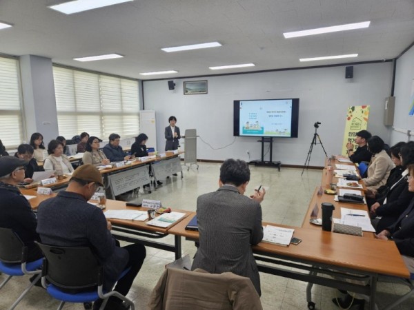 경기도 안양시 먹거리위원회 현장간담회 사진2(2025년 3월19일).jpg