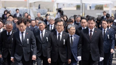 김동연, 제주 4·3추념식 참석 “아픔을 같이하고 그 뜻 경기도민과 함께 기리겠다”