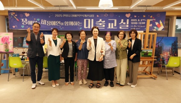 안양시의회 보사환경위원회, 학교밖 청소년 전용 꿈드림 교육장 및 소울음아트센터 방문 (2).jpg