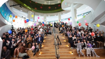 경기도서관, 그 첫 페이지를 열다 김동연 “세상에 하나밖에 없는 대한민국 최고의 도서관 되도록 함께하자”