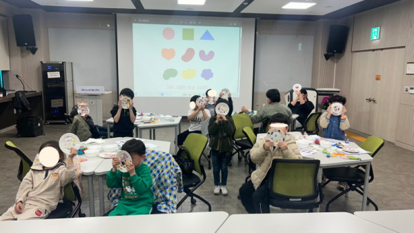 (광명4)광명시 드림스타트 아동 정서 발달 지원 ‘나만의 그릇 만들기 원데이 클래스’.png