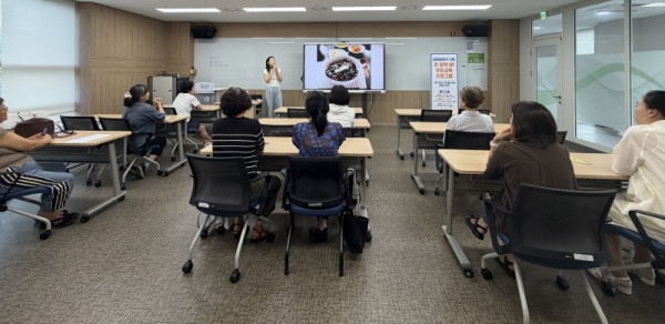 (광명2)광명시 고립·은둔 청년과 가족 관계 회복 돕는다.jpg